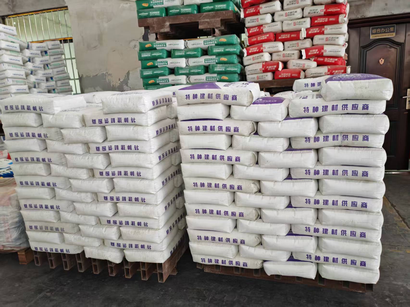 雨花拱顶带模注浆料